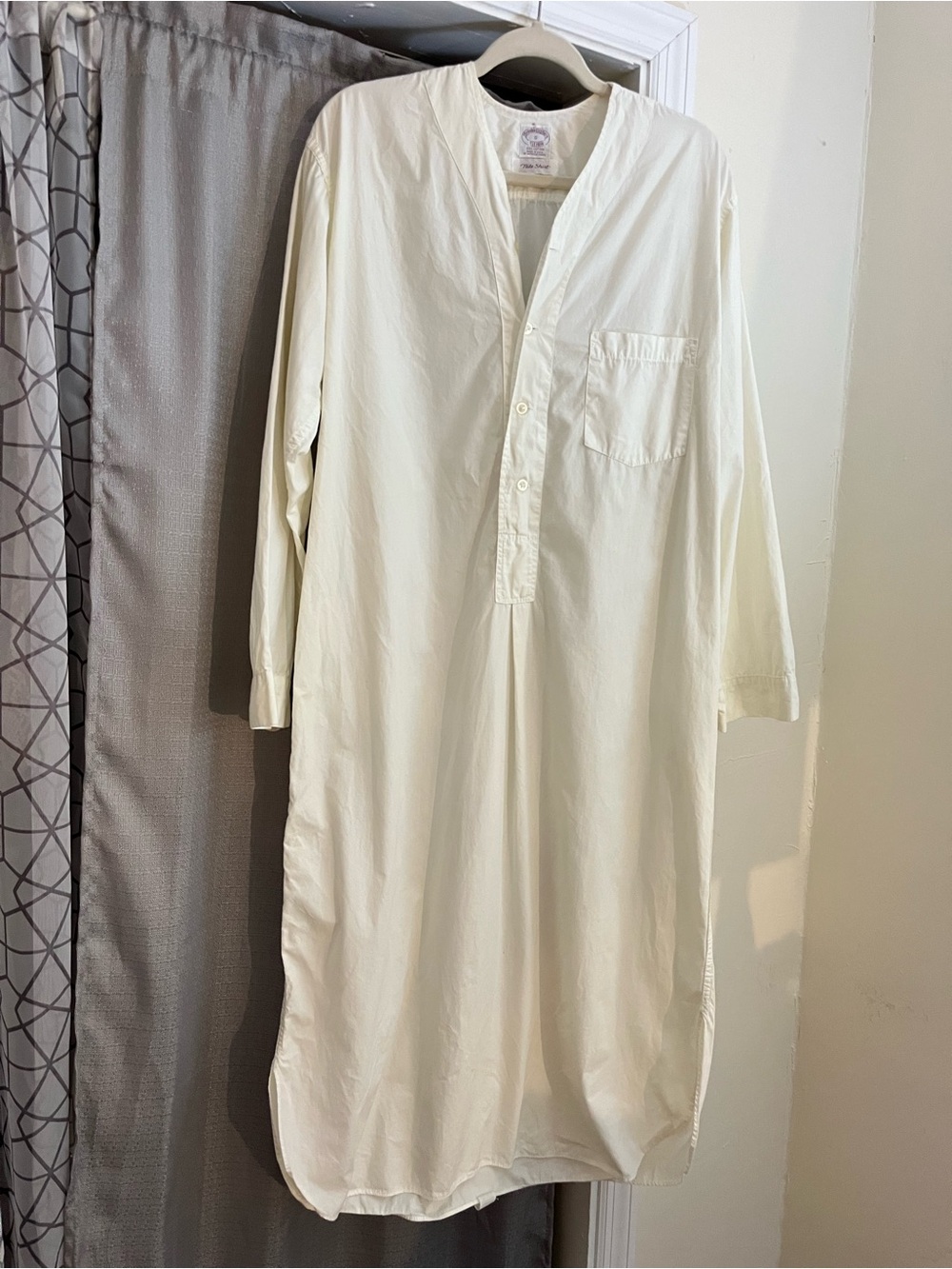 Vtg Brooks Brothers 'Nite Shirt' White Cotton Nightshirt - Small